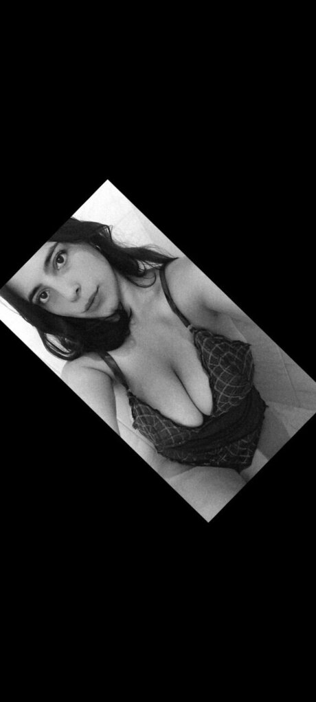 Nacktes geleaktes OnlyFans-Foto von Sweet Abby 