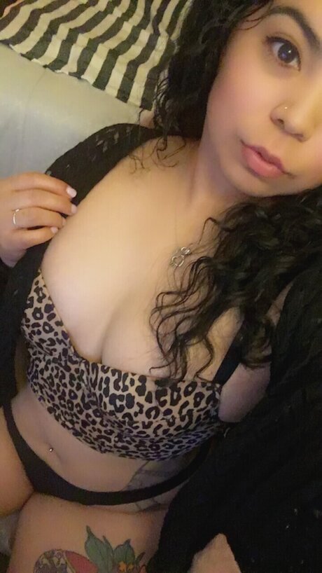 Nacktes geleaktes OnlyFans-Foto von Kimmiakiss22