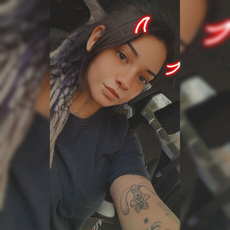 Nacktes geleaktes OnlyFans-Foto von Honey Queen