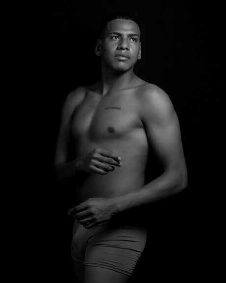 Nacktes geleaktes OnlyFans-Foto von Gerardo Menahen