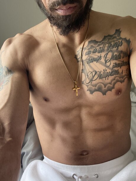 Nacktes geleaktes OnlyFans-Foto von Freshjr22