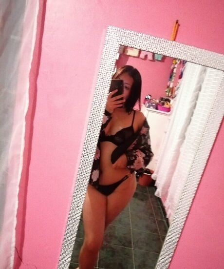 Nacktes geleaktes OnlyFans-Foto von Valeria