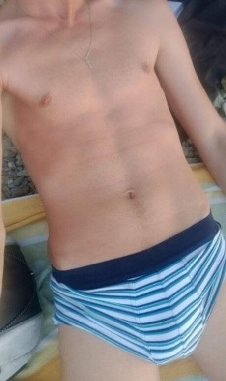 Nacktes geleaktes OnlyFans-Foto von Luckydick2021