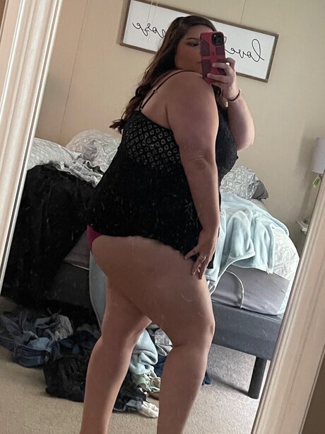 Nacktes geleaktes OnlyFans-Foto von Brunettebabz