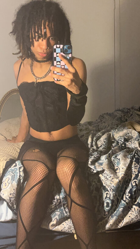 Nacktes geleaktes OnlyFans-Foto von Svnday