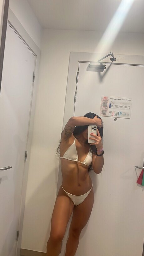 Nacktes geleaktes OnlyFans-Foto von Ariesqueen21