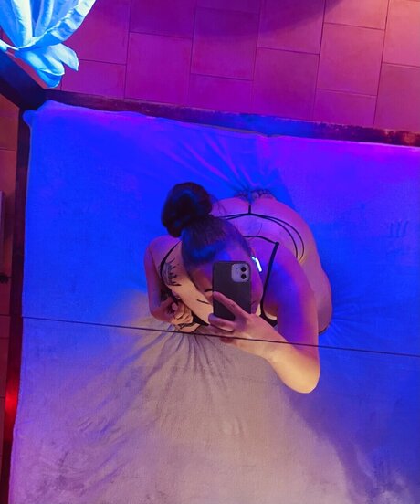 Nacktes geleaktes OnlyFans-Foto von    
