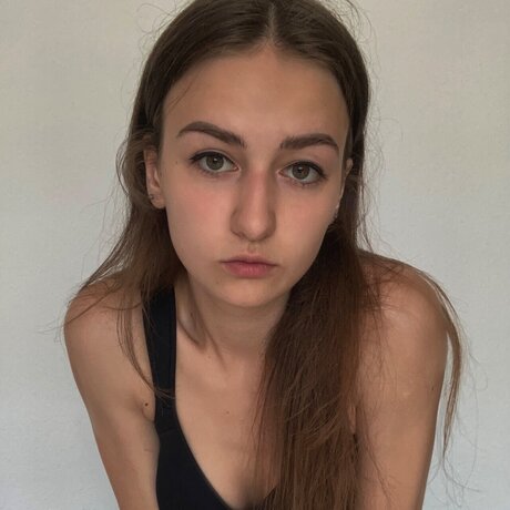 Nacktes geleaktes OnlyFans-Foto von Kartina