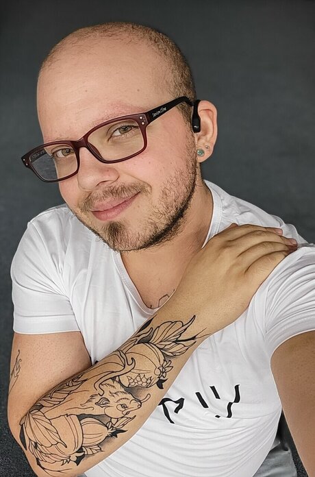 Nacktes geleaktes OnlyFans-Foto von Savion