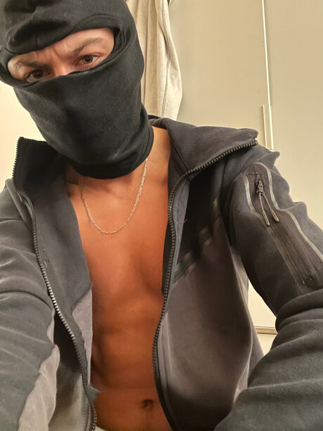 Nacktes geleaktes OnlyFans-Foto von Lucas Scally Chav Lad 