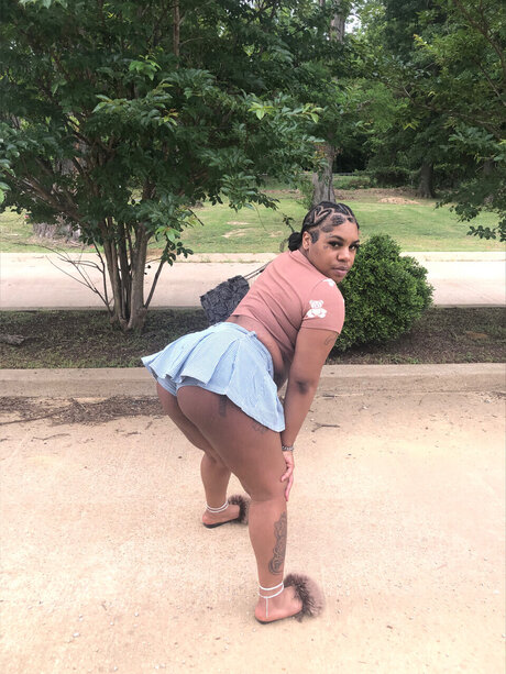 Nacktes geleaktes OnlyFans-Foto von Cherrypie