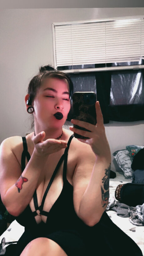 Nacktes geleaktes OnlyFans-Foto von Victoria
