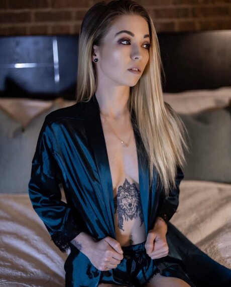 Nacktes geleaktes OnlyFans-Foto von Lilyofthefea