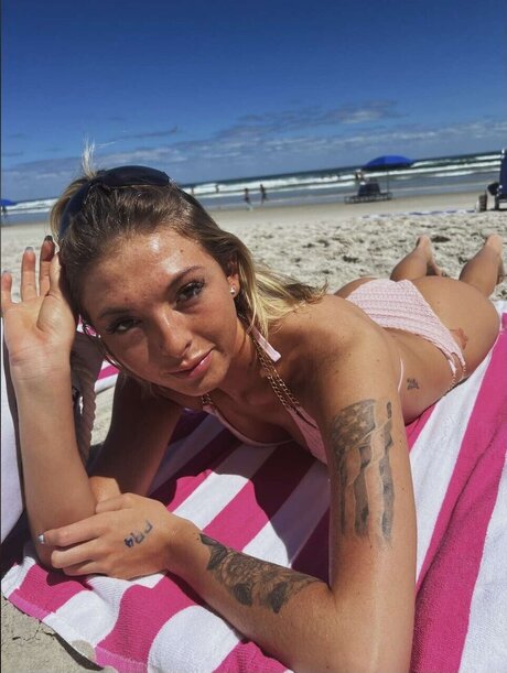 Nacktes geleaktes OnlyFans-Foto von Vanessa