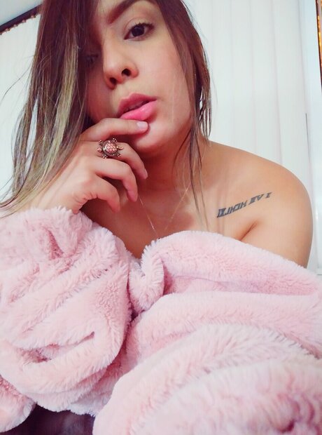 Nacktes geleaktes OnlyFans-Foto von Valentina Gmez 
