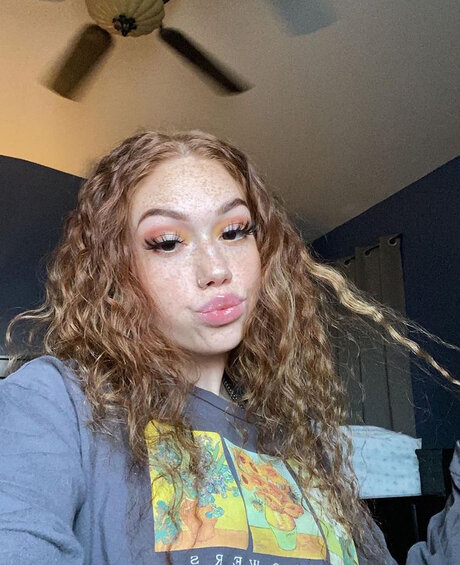 Nacktes geleaktes OnlyFans-Foto von Zar 
