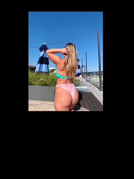 Nacktes geleaktes OnlyFans-Foto von Jane