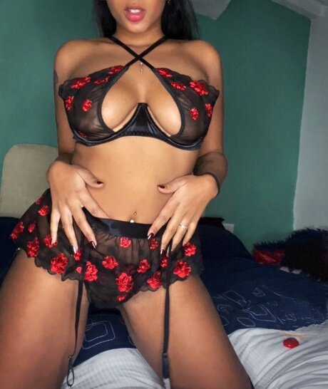 Nacktes geleaktes OnlyFans-Foto von Shary