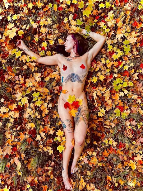 Nacktes geleaktes OnlyFans-Foto von Randi Rae
