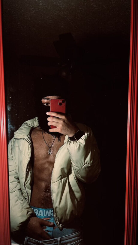Nacktes geleaktes OnlyFans-Foto von Maskedreak18