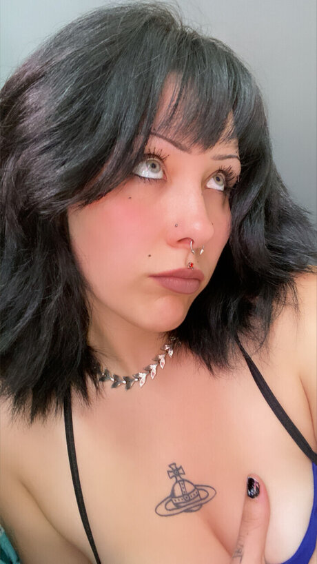 Nacktes geleaktes OnlyFans-Foto von Laylaaa