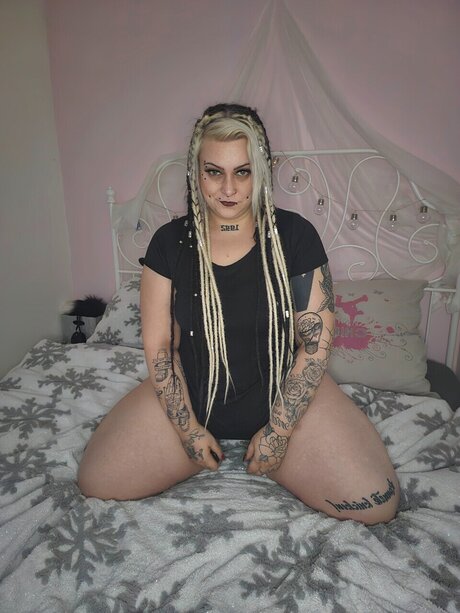 Nacktes geleaktes OnlyFans-Foto von Miss Biibiinella 