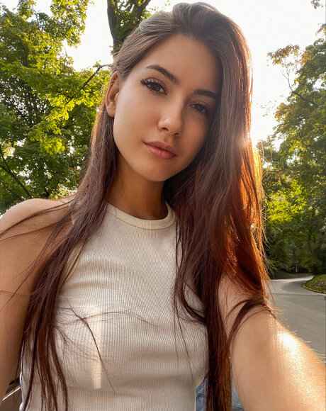 Nacktes geleaktes OnlyFans-Foto von Foxy Elena 