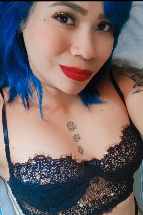 Nacktes geleaktes OnlyFans-Foto von Blue Cat