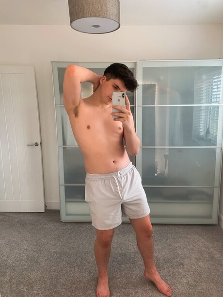 Nacktes geleaktes OnlyFans-Foto von James Taylor