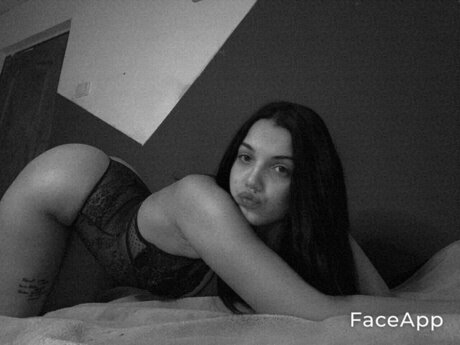 Nacktes geleaktes OnlyFans-Foto von Anna Mariia