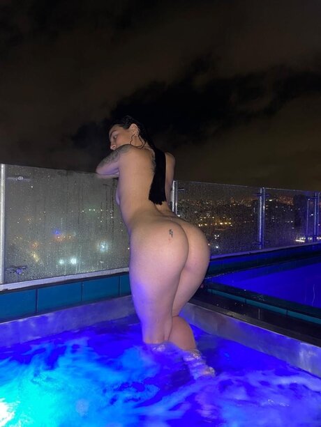Nacktes geleaktes OnlyFans-Foto von Romy Vega