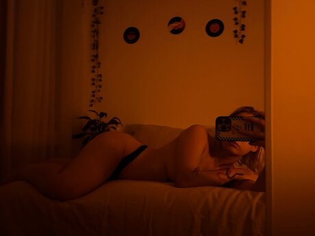 Nacktes geleaktes OnlyFans-Foto von Bella