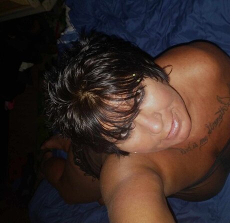 Nacktes geleaktes OnlyFans-Foto von Roxanna Shortt