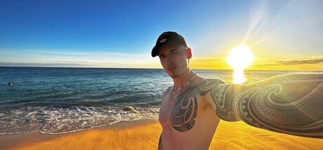 Nacktes geleaktes OnlyFans-Foto von Alpha God Saint