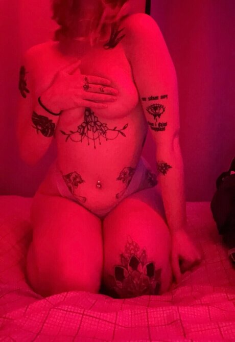 Nacktes geleaktes OnlyFans-Foto von Mae
