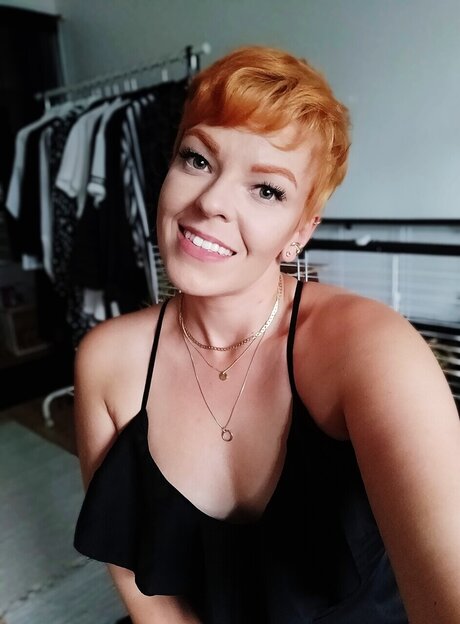 Nacktes geleaktes OnlyFans-Foto von Auroraroi