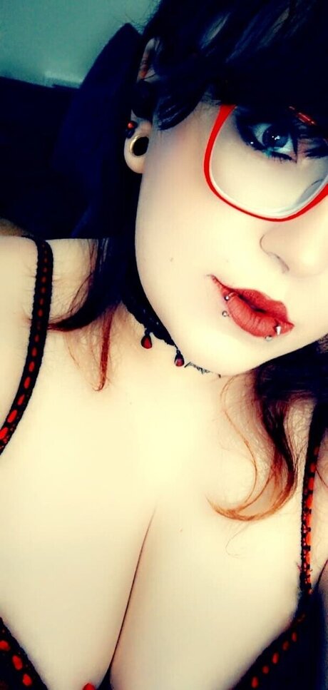 Nacktes geleaktes OnlyFans-Foto von Gloomy Sugar