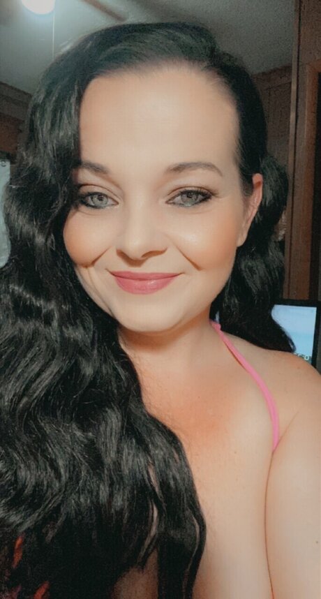 Nacktes geleaktes OnlyFans-Foto von Freaks Bi Nature