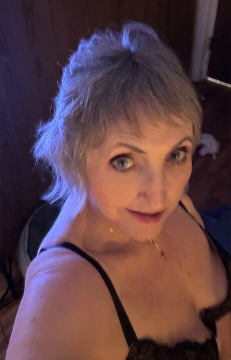 Nacktes geleaktes OnlyFans-Foto von Gilf  Granny  Bbw Censhas Play Site