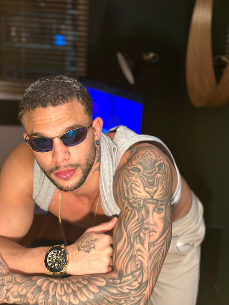 Nacktes geleaktes OnlyFans-Foto von Lucas