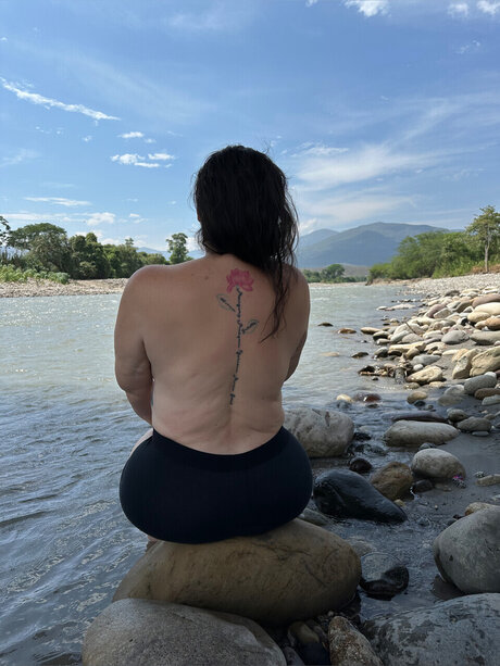 Nacktes geleaktes OnlyFans-Foto von Yurian