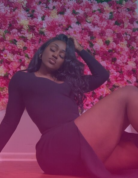 Nacktes geleaktes OnlyFans-Foto von Onyx