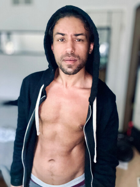 Nacktes geleaktes OnlyFans-Foto von Cor