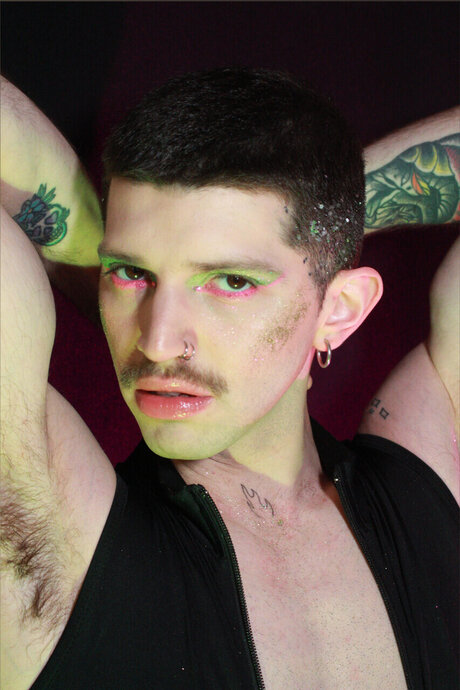 Nacktes geleaktes OnlyFans-Foto von Dark Nic