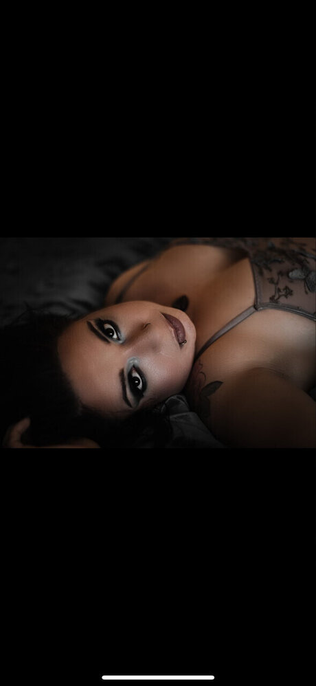 Nacktes geleaktes OnlyFans-Foto von Serena
