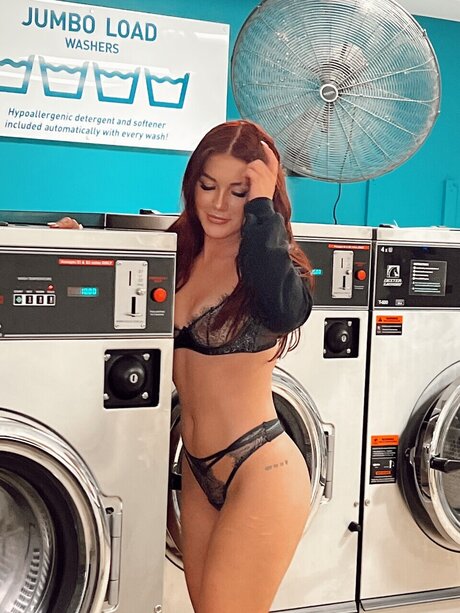 Nacktes geleaktes OnlyFans-Foto von Summer 