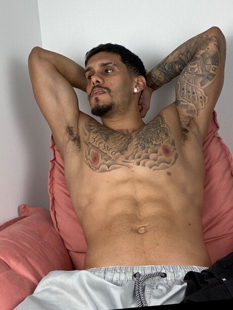 Nacktes geleaktes OnlyFans-Foto von Gabriel Souza