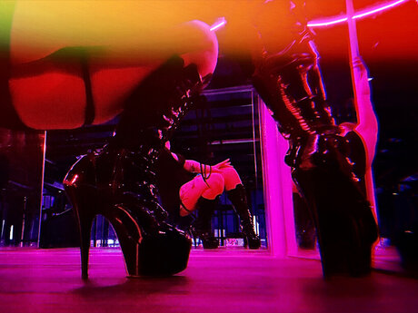 Nacktes geleaktes OnlyFans-Foto von Ava Bees Bumbles