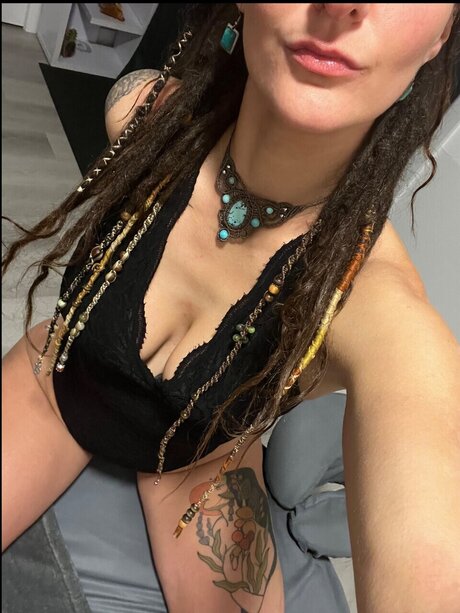 Nacktes geleaktes OnlyFans-Foto von Akshaya