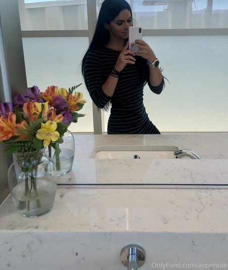 Nacktes geleaktes OnlyFans-Foto von Aspenrae